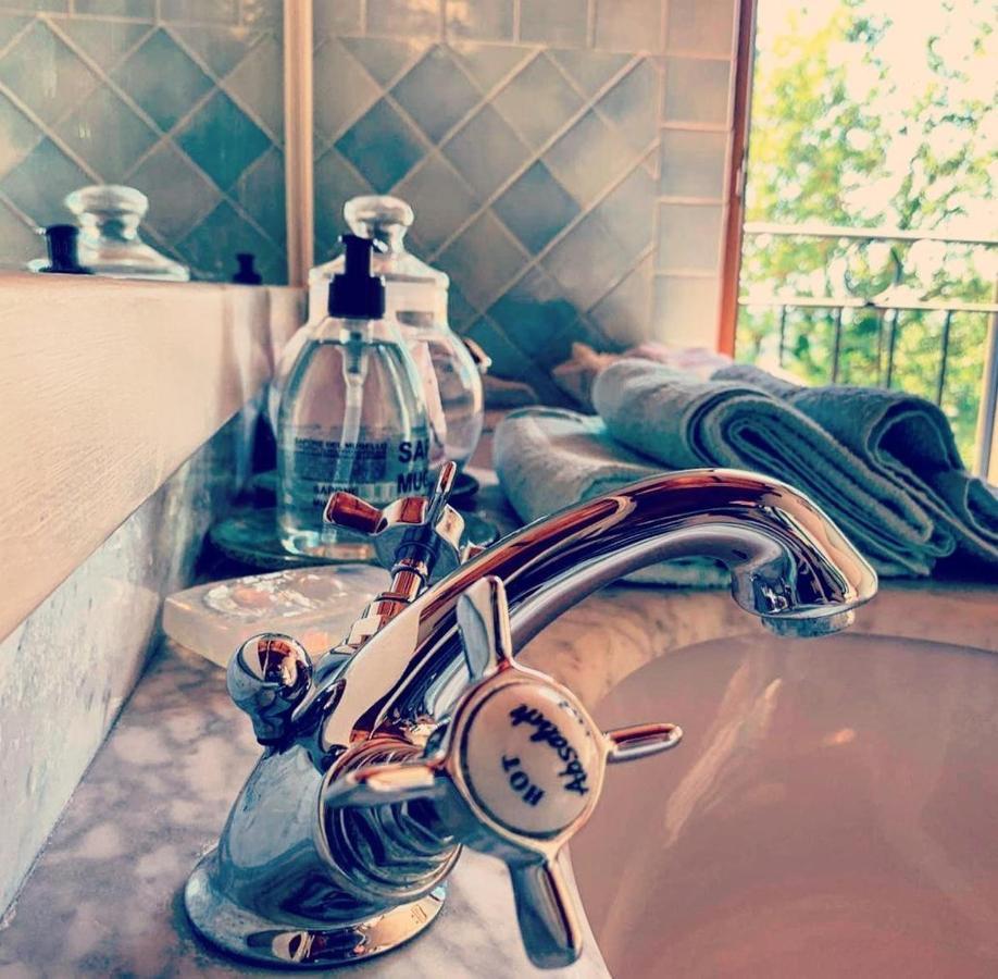 Agriturismo I Gessi Calvignano 外观 照片