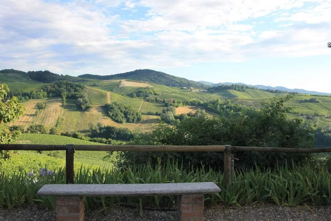 Agriturismo I Gessi Calvignano 外观 照片